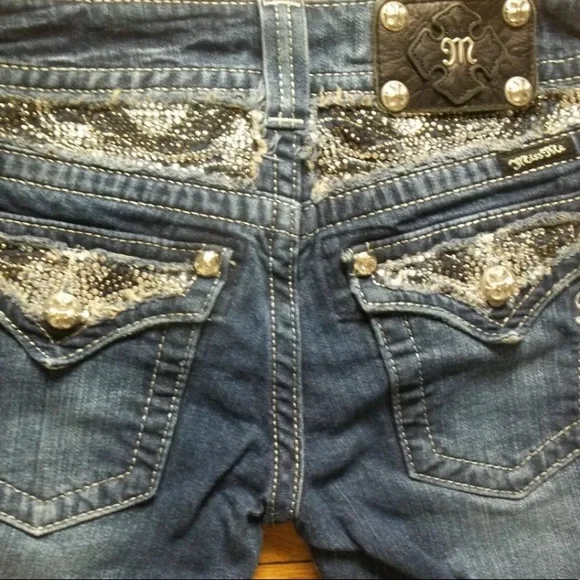 Miss Me Jeans Bling Rhinestones Crystal Studs Boot Cut JP5124B7 SZ 27 Inseam 34 - Picture 8 of 11